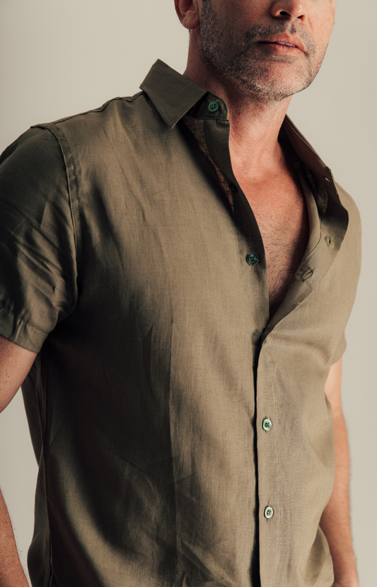 CAMISA LINHO M/C VERDE MILITAR